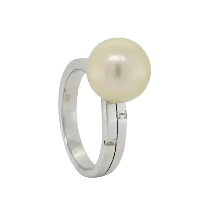9 Carat White Gold 11mm Pale Gold / Yellow South Sea Pearl & Baguette Diamond Ring