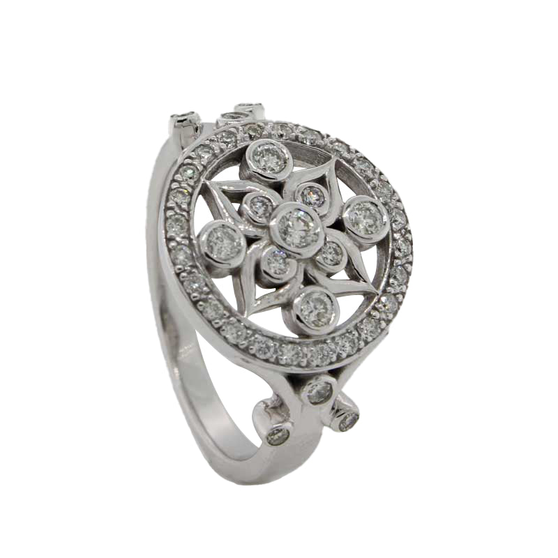 9 Carat White Gold Diamond Fancy Round Flower Pattern Dress Ring