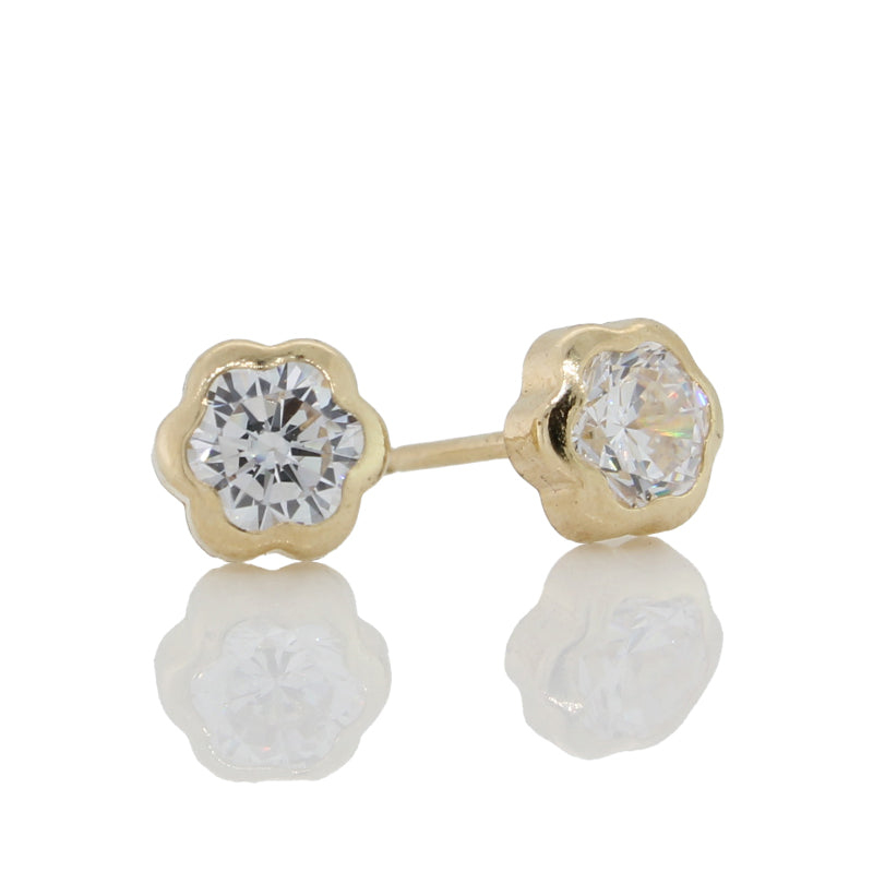 9 Carat Yellow Gold Cubic Zirconia Set Flower Shaped Bezel Set Stud Earrings