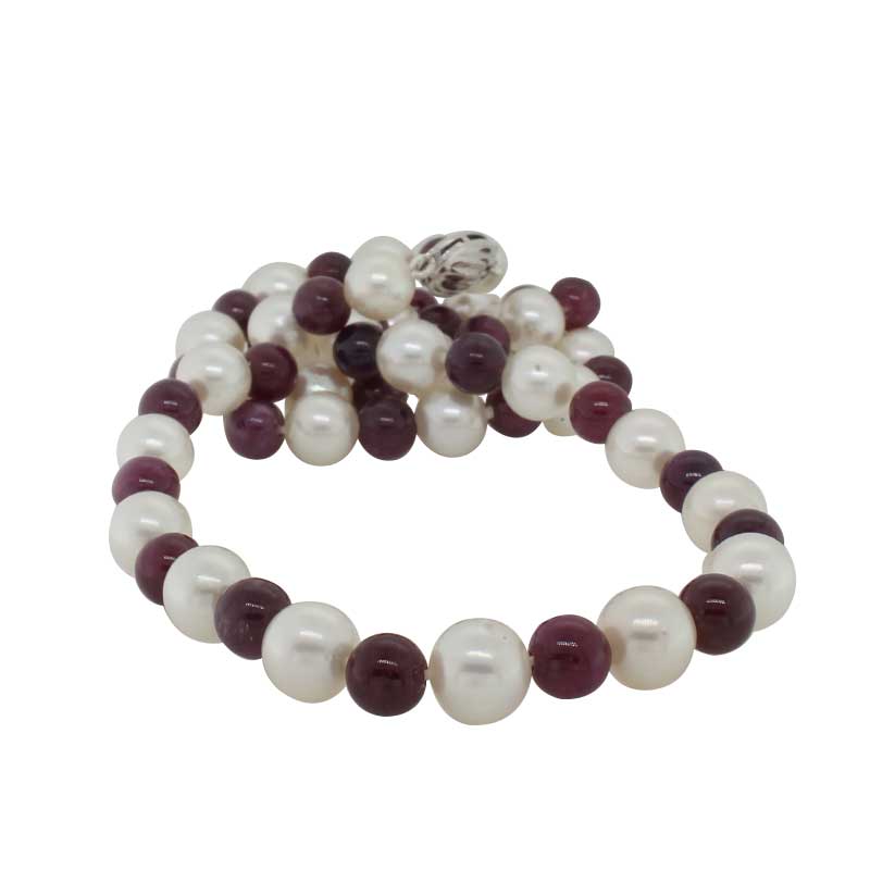 Ruby and South Sea Pearl 44cm Necklet w. 9ct White Gold Flat Fluted Clasp 