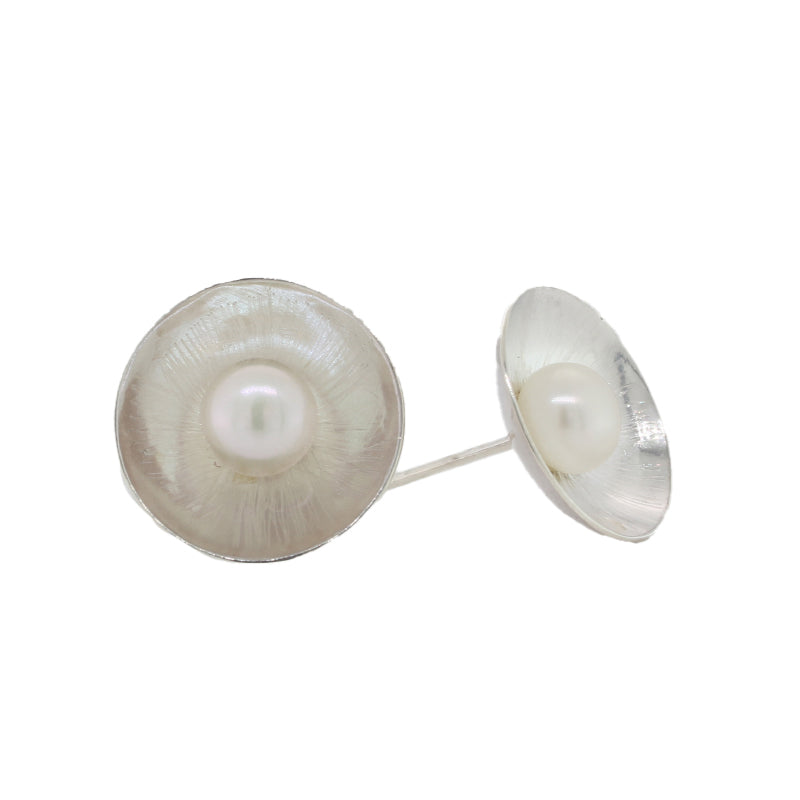 Sterling Silver Pearl Earrings 5.94mm 