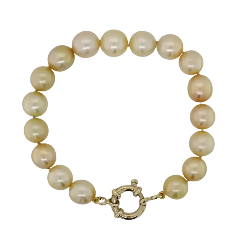 Gold South Sea Pearl Bracelet, 20cm with 9 Carat Yellow Gold 13mm Euro Clasp