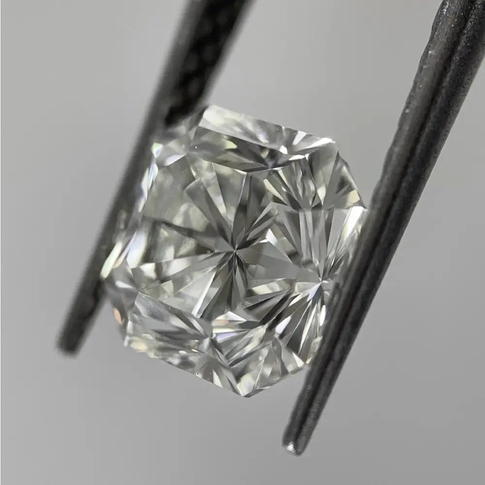 1.09 Carat Barion Cut I IF Certified Diamond