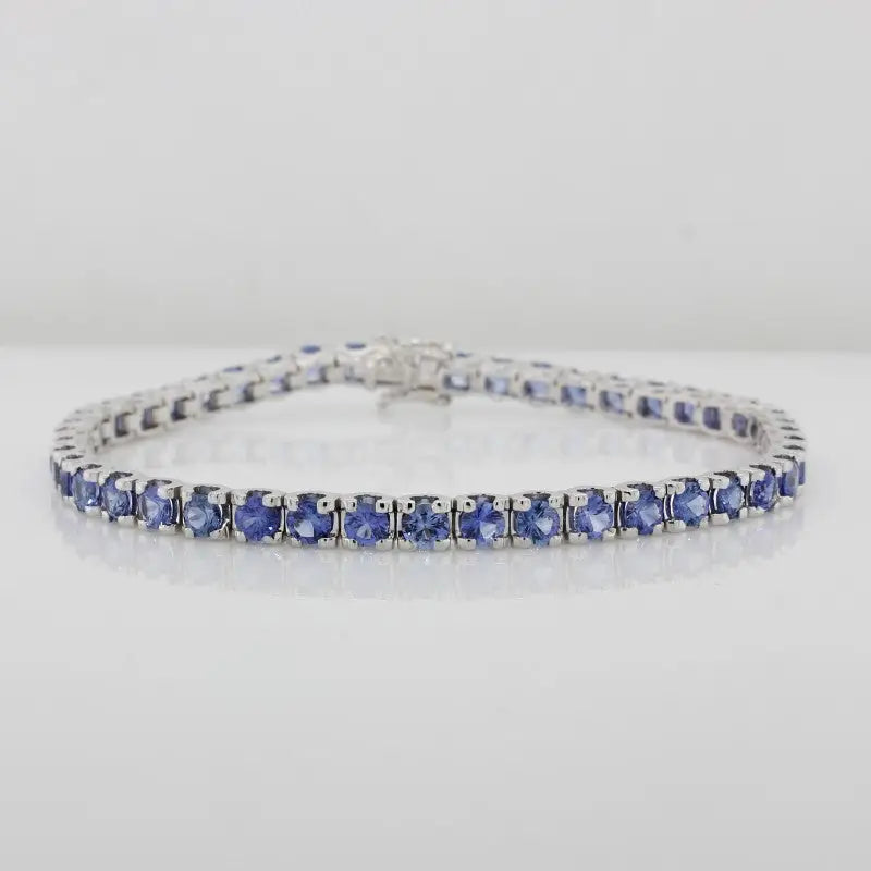 18 Carat White Gold Ceylon Sapphire 45=5.75ct Bracelet 16.5cm Long