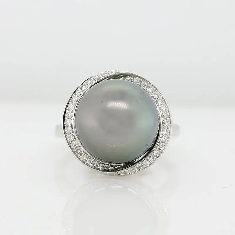 18 Carat White Gold Diamond & Tahitian Pearl Ring