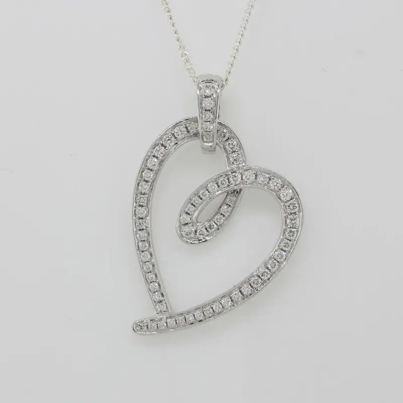 18 Carat White Gold Freeform Heart Diamond TDW 0.21 Carat Pendant