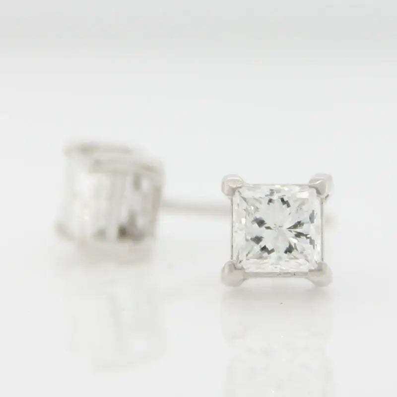 18 Carat White Gold TDW 1.00ct F/SI SI  ADB Princess Diamond Stud Earrings