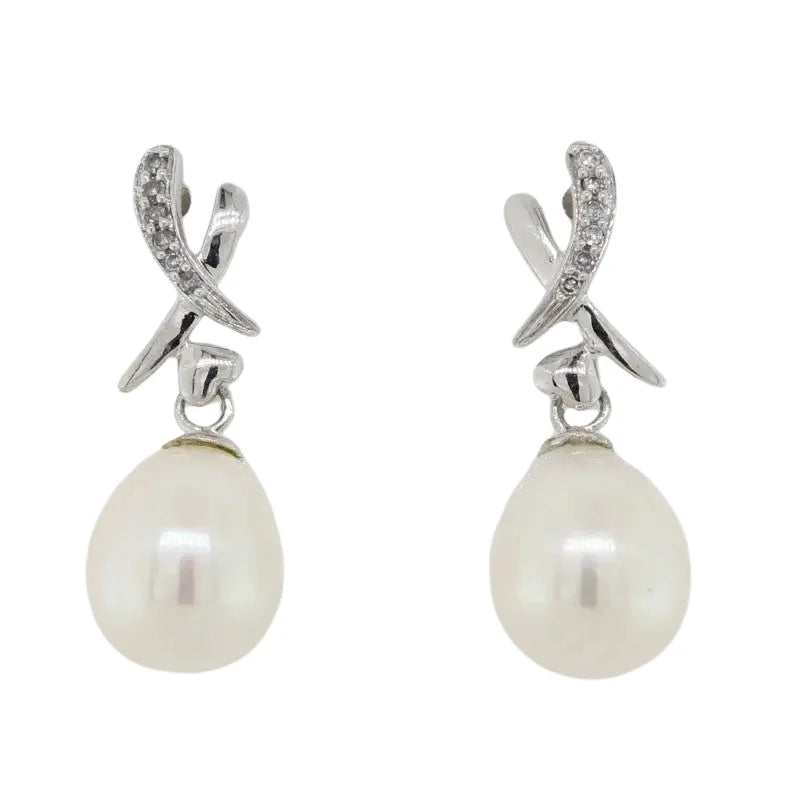 9 Carat White Gold Fresh Water Pearl & Diamond Earrings 2