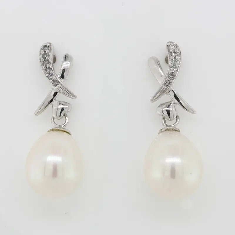 9 Carat White Gold Fresh Water Pearl & Diamond Earrings 2