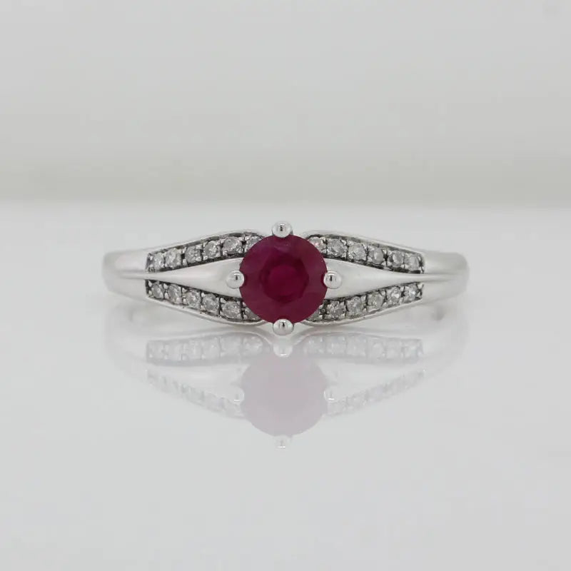 9 Carat White Gold Ruby & Diamond TDW.094C Ring