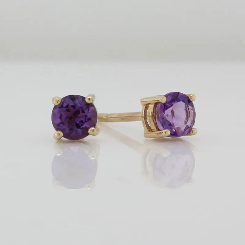 9 Carat Yellow Gold 4mm Diameter Amethyst Stud Earrings 