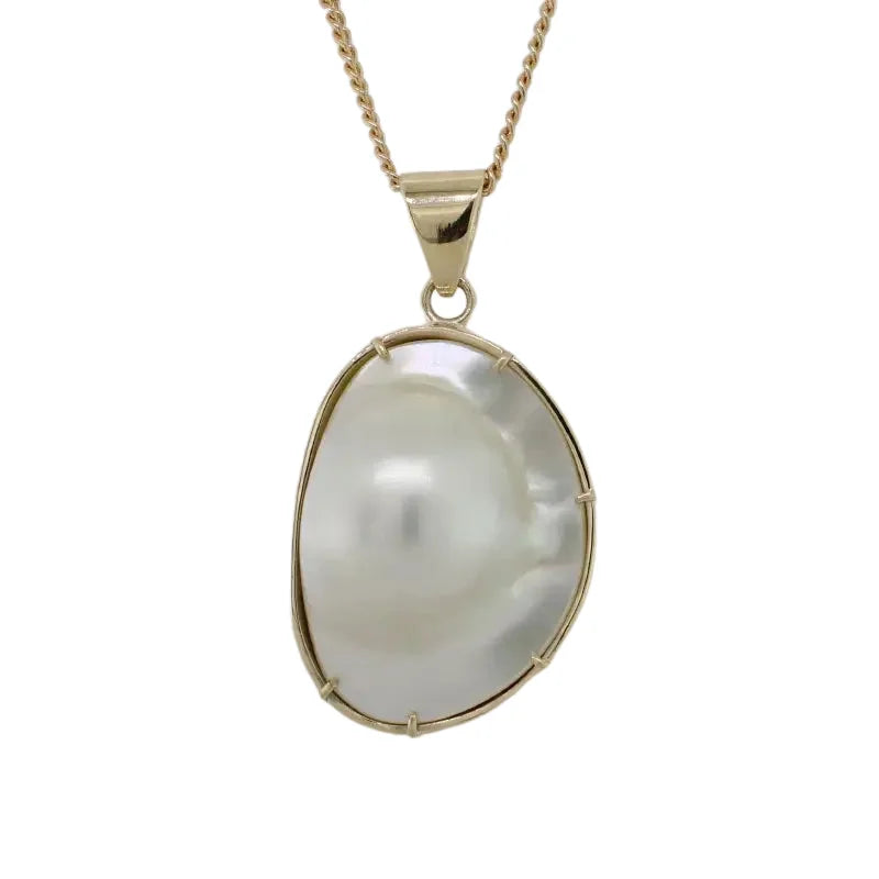 9 Carat Yellow Gold Freeform Oval Shape Mabe Pearl Pendant