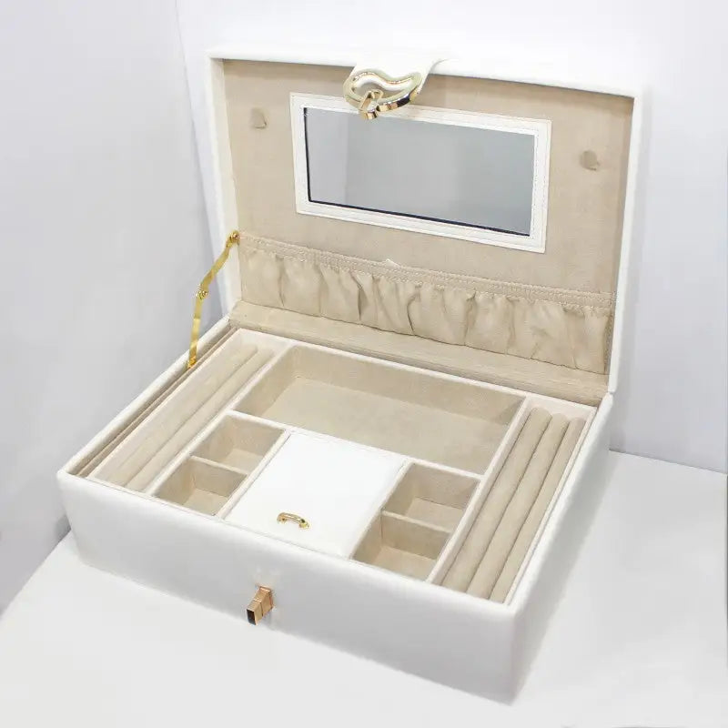 Pixie2 Med White Jewellery Box SEASPRAY VALUATIONS & FINE