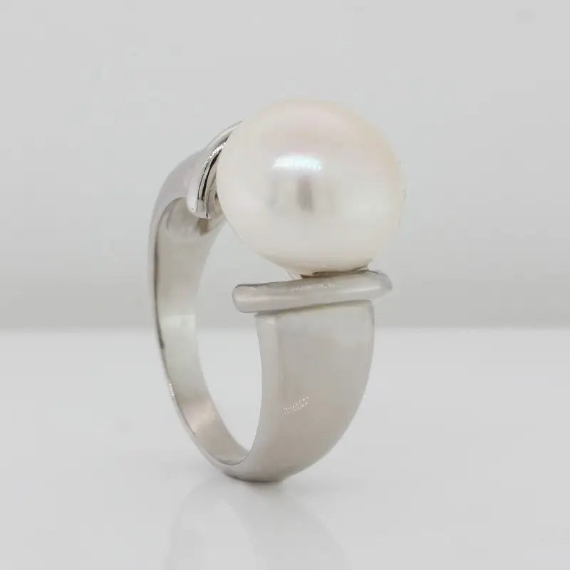 Sterling Silver Button Pearl Ring