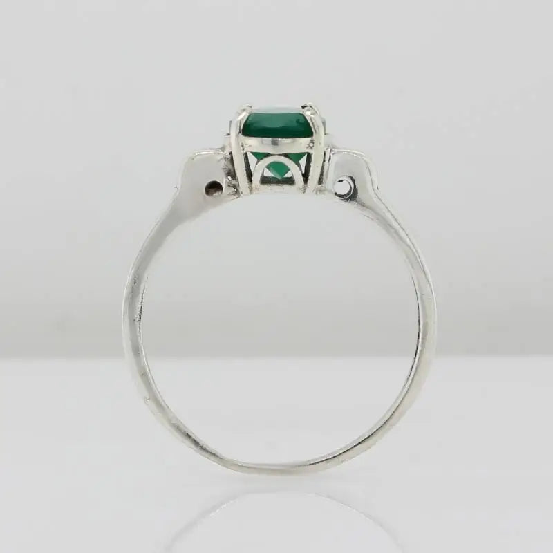 Sterling Silver Faceted Oval Green Agate 8mm x 6mm Four-Claw Set Ring Size N