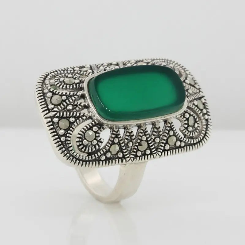 Sterling Silver Green Agate & Marcasite Ring 8