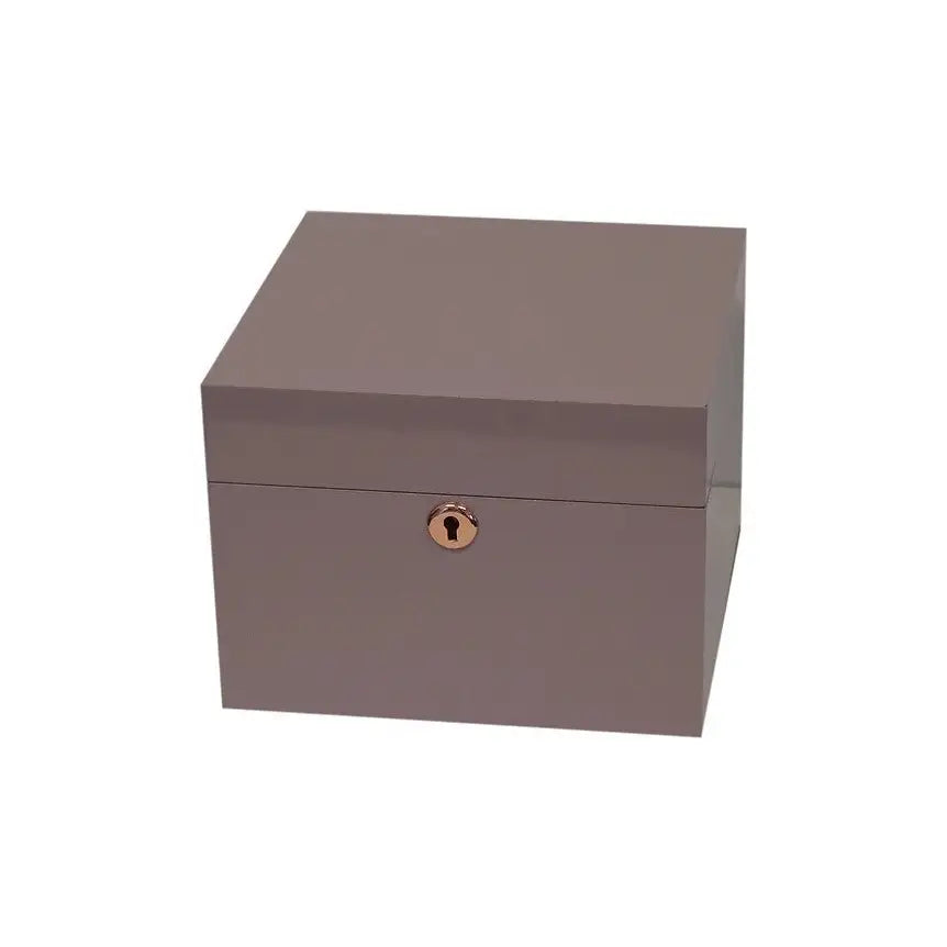 WJ35 Lilac Square Jewel Box